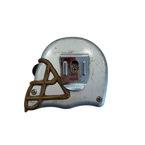 Vintage NFL Oakland Raiders Silver & Black Football Helmet Tape Measure - Picture 2 of 4